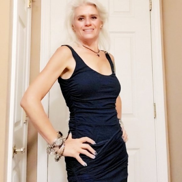 Meet your Posher, Laura - Picture 7 of 7